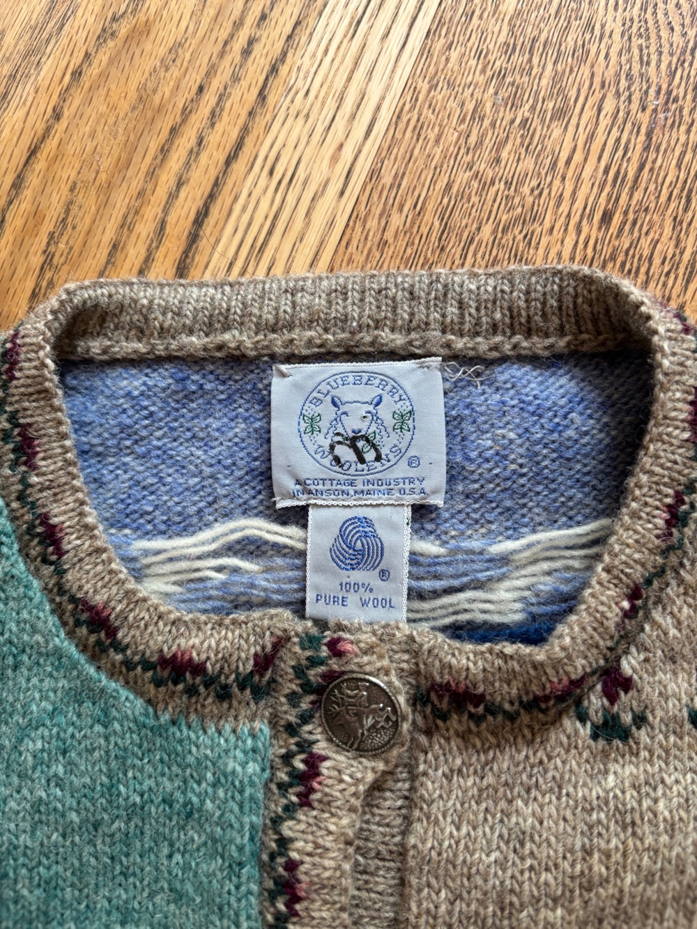 Vintage 100% Wool cardigan women’s cardigan - Picture 7 of 11